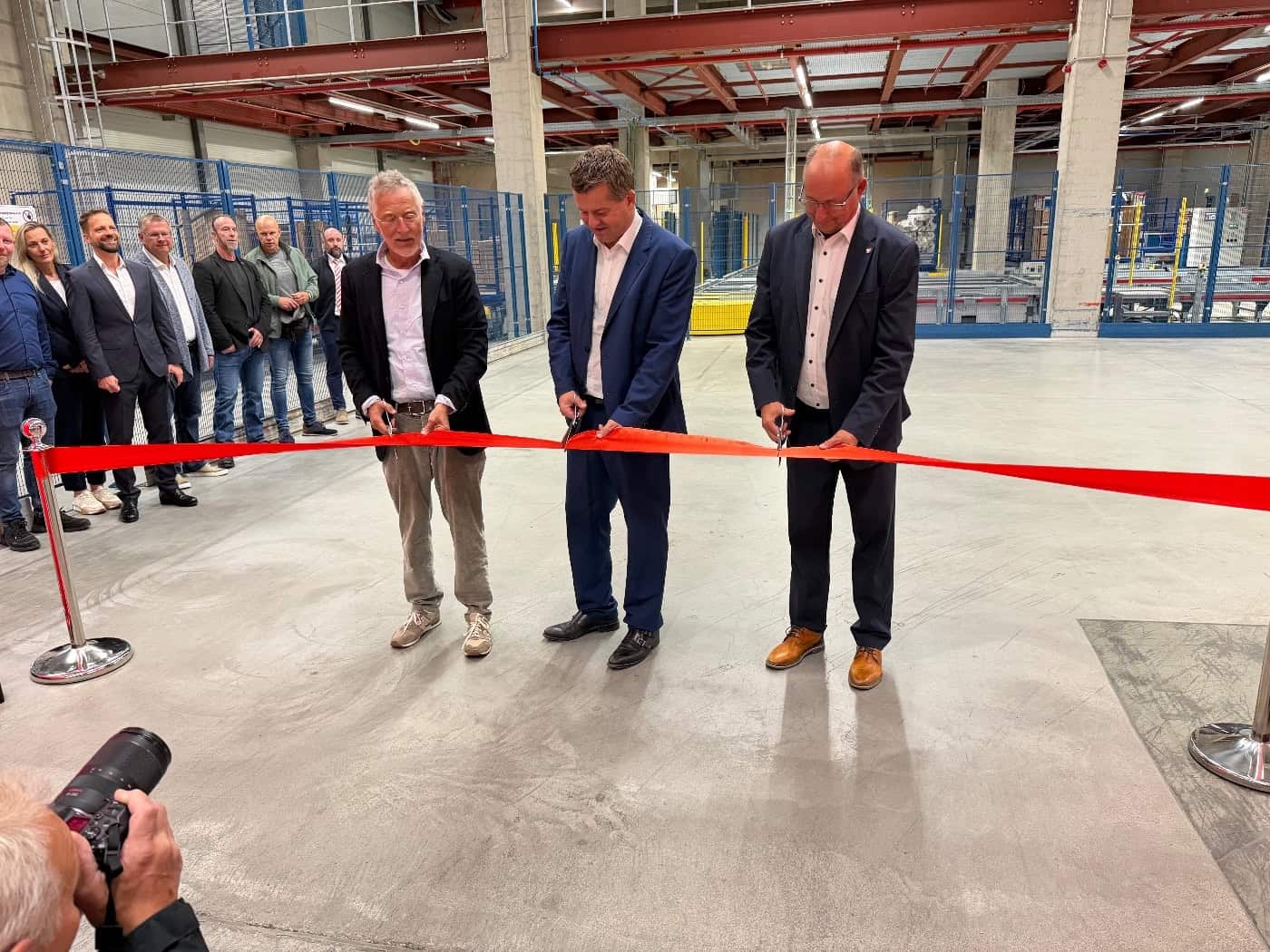 Millionen-Investition: Höffner erweitert sein Logistikzentrum in Günthersdorf