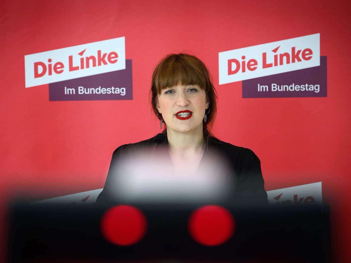 Linksfraktionschefin sieht in VW-Krise Regierung gefordert