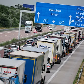 Sachsen hält am Lkw-Fahrverbot trotz Niedrigwasser fest