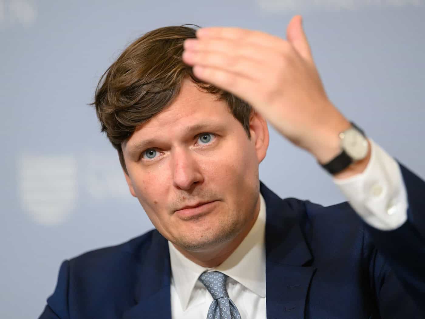 Міністр освіти Саксонії застерігає від освітніх планів партії «АдФД»