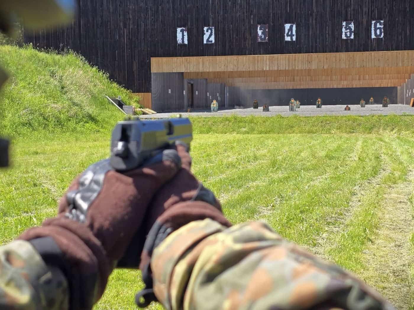 Landeskommando Sachsen trainiert Schießfertigkeit in Doberlug‑Kirchhain