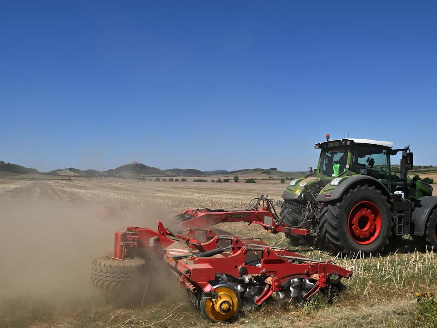 Warmes Sommerwetter: Wo es trotzdem noch Gewittern kann