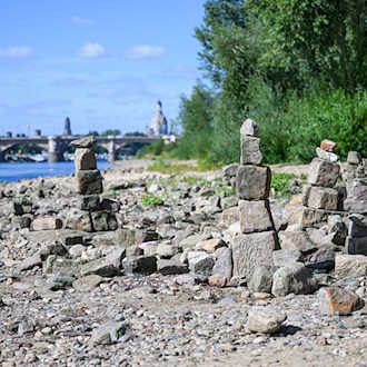 Wegen Niedrigwasser: Sachsen lockert Sonntagsfahrverbot