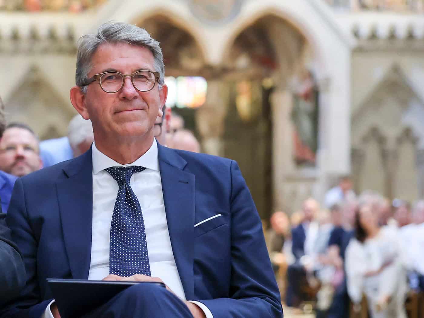 Weimer busca una solución para el retablo de Cranach y Triegel