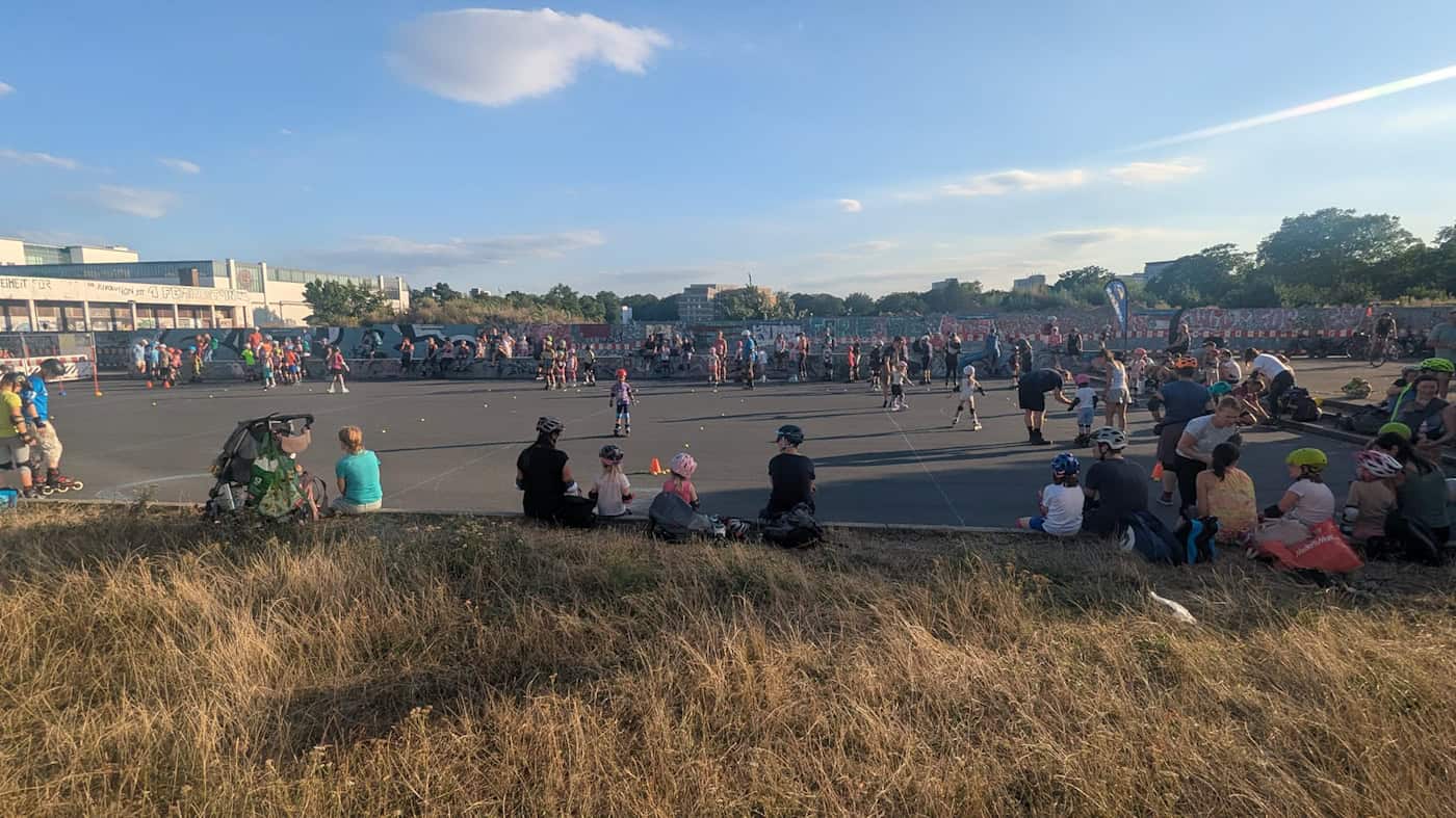 Kindernachtskaten am Skatepark Lingnerallee