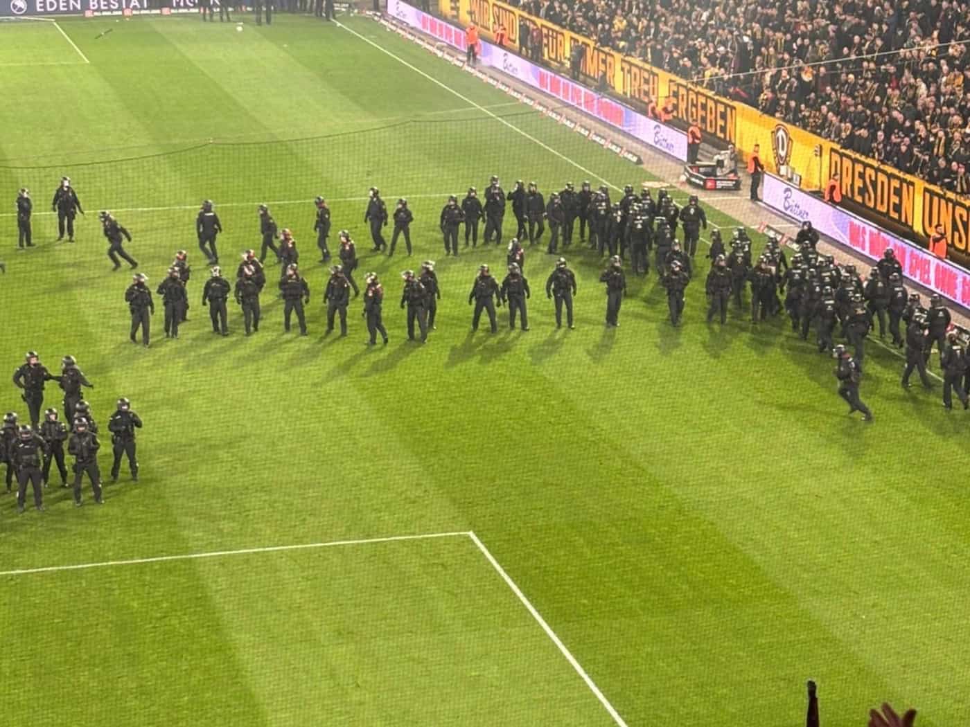 Dynamo vs. Hertha