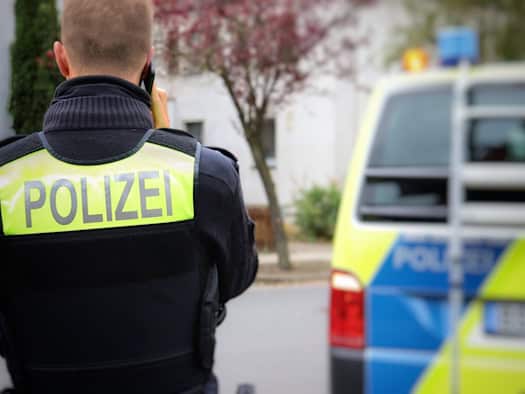 Kühlschrank mitten im Wald gesprengt: Mann schwer verletzt