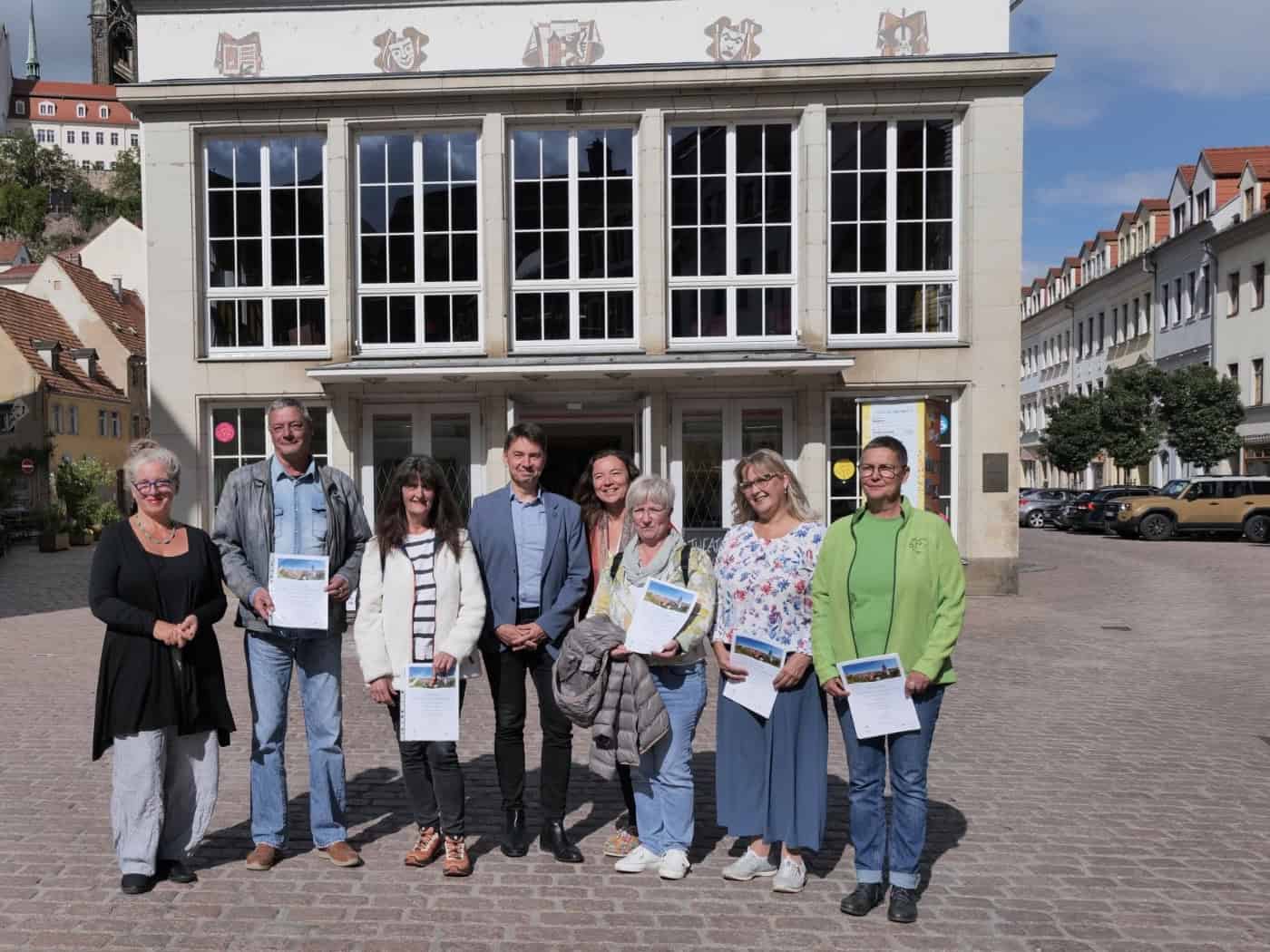 Theater Meißen dankt Ehrenamtlichen mit Karten