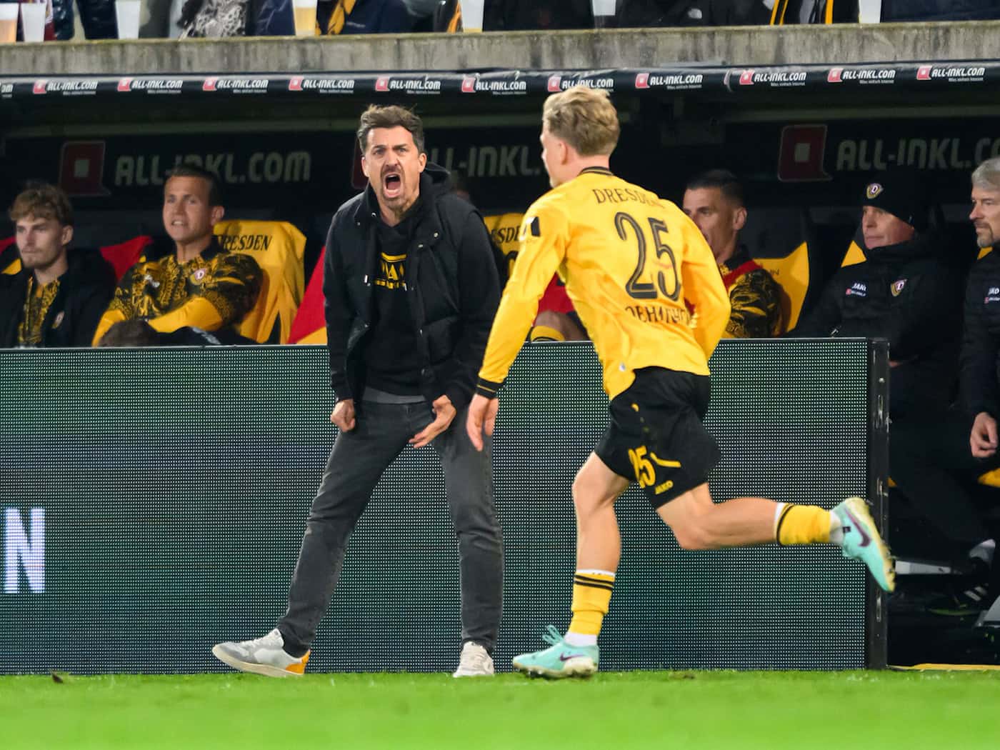 Dynamo Dresden's Oehmichen is transferring to Aachen