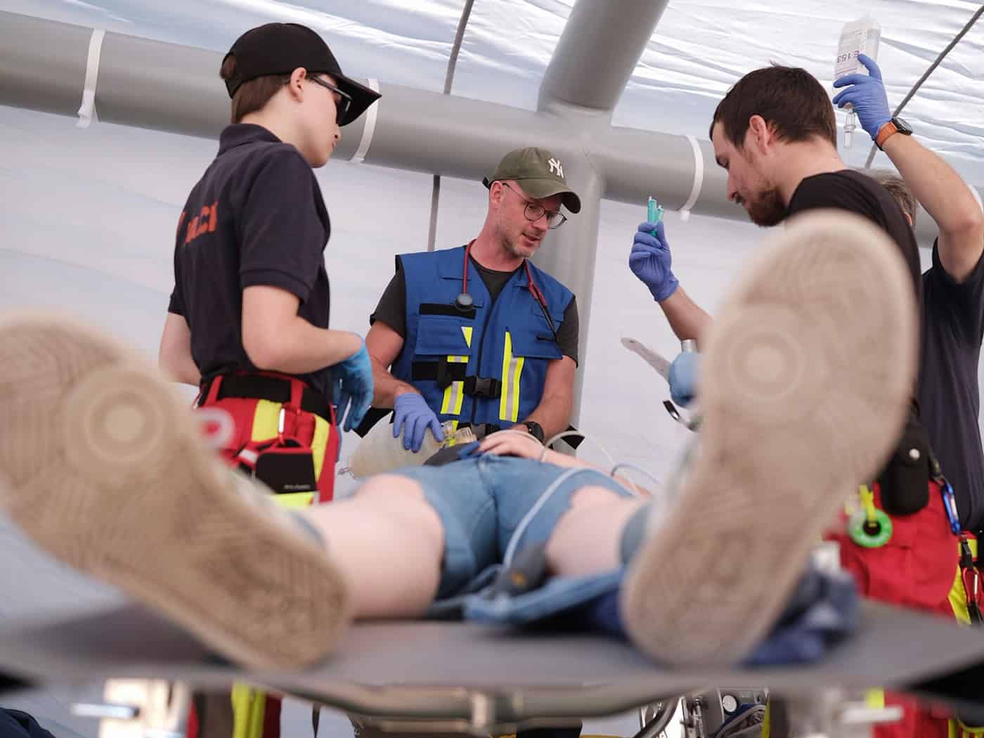 Hunderte Einsatzkräfte trainieren Versorgung im Angriffsfall
