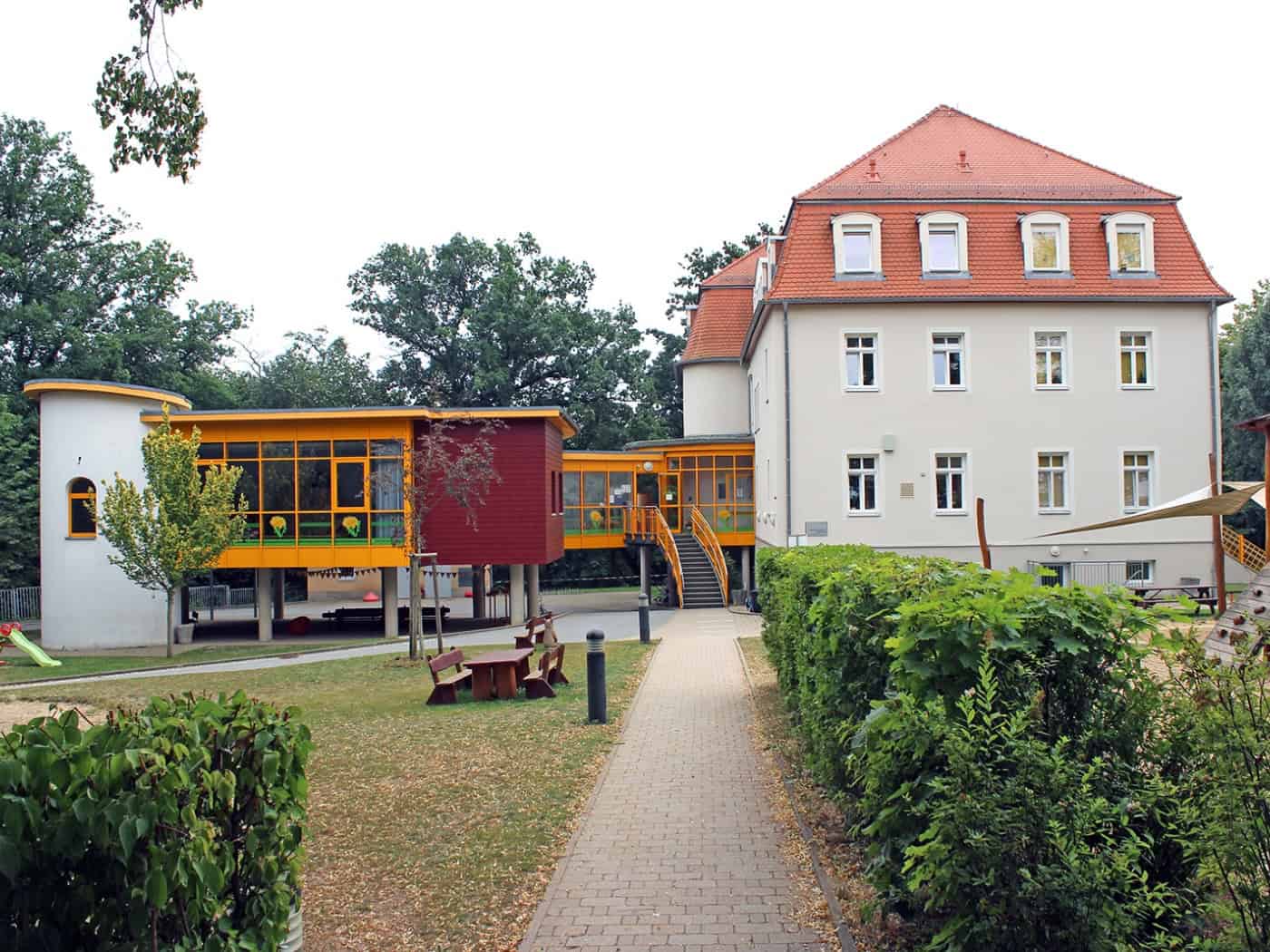 Kita Löwenzahn nimmt am Projekt „Wir sprechen Nachbarsprache“ teil