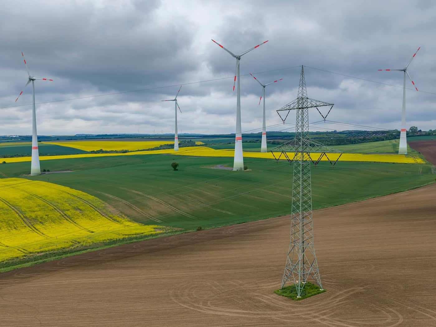 Kraushaar: Úplné zastavení výstavby větrných elektráren není možné