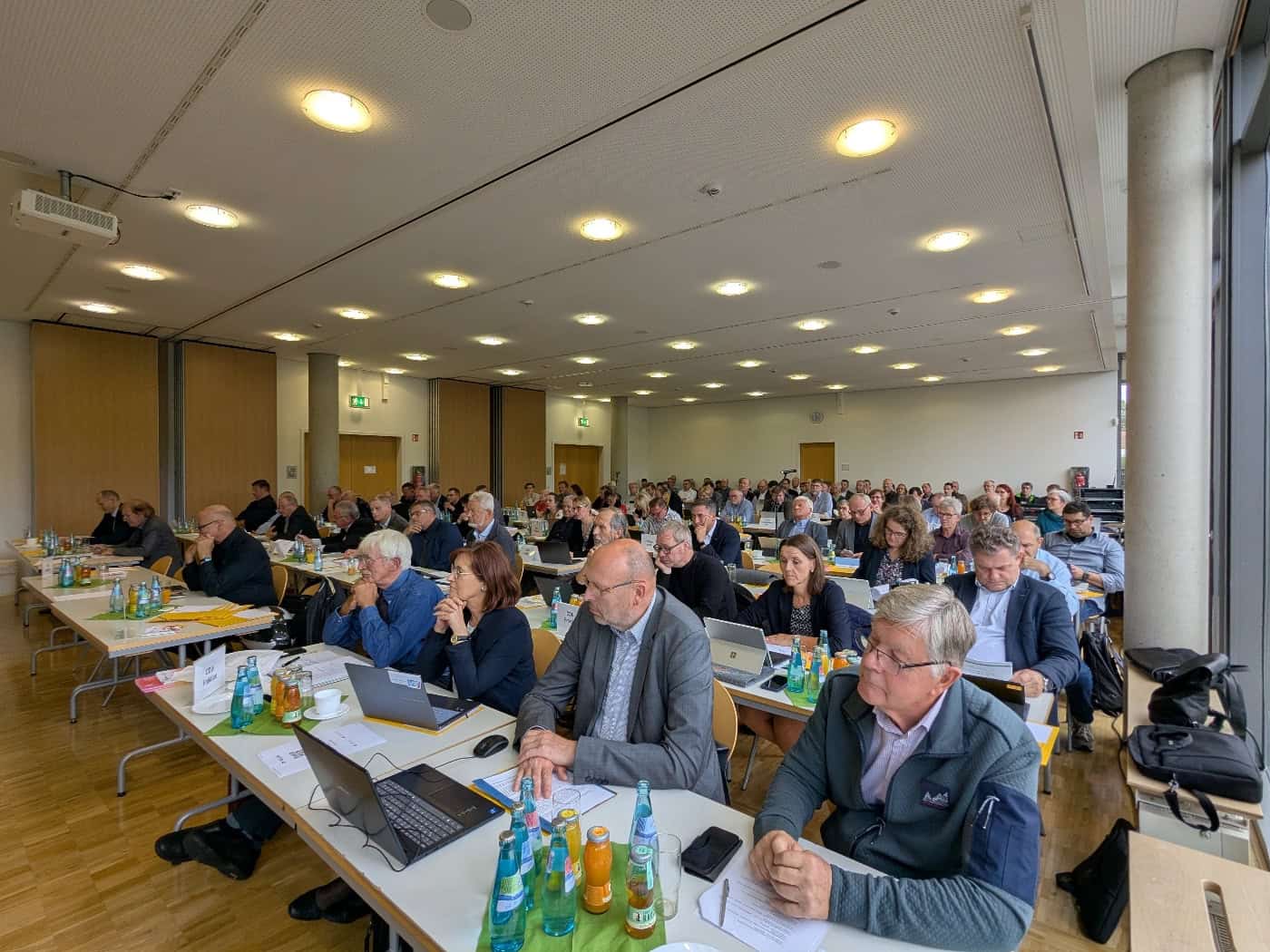 Kreistag Meißen beschließt Landratswahl und vertagt das Sparkonzept