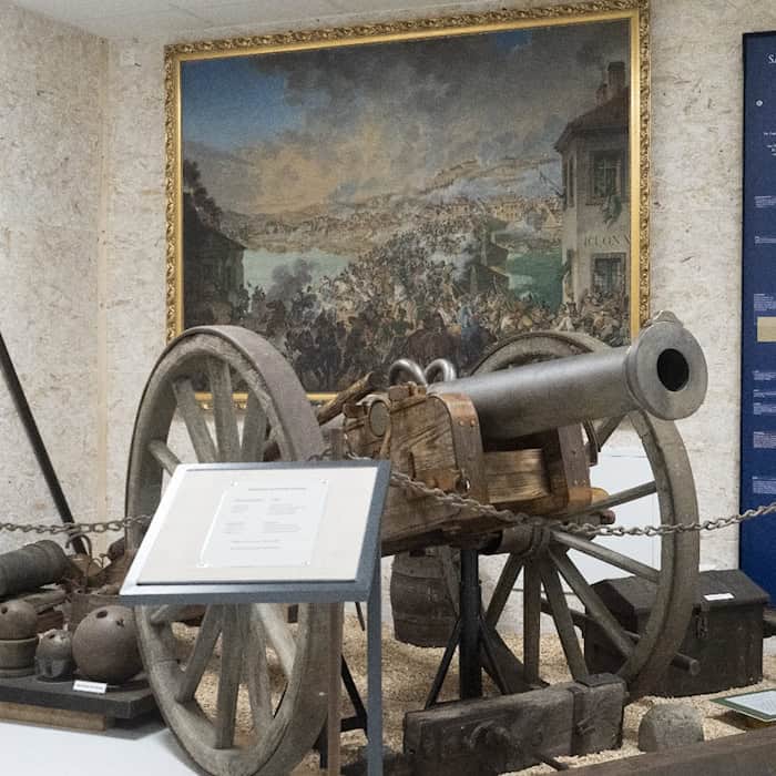Zeitgeschichte im Militärhistorischen Museum Neusorge erleben und entdecken