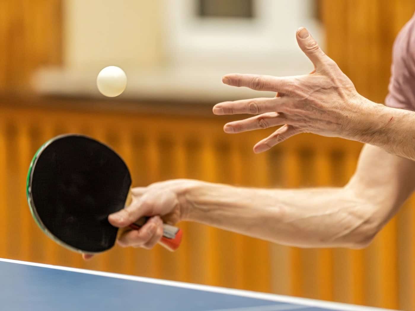 Tischtennis Ausrüstung: Warum die richtige Ausstattung für Spielspaß und Leistung entscheidend ist