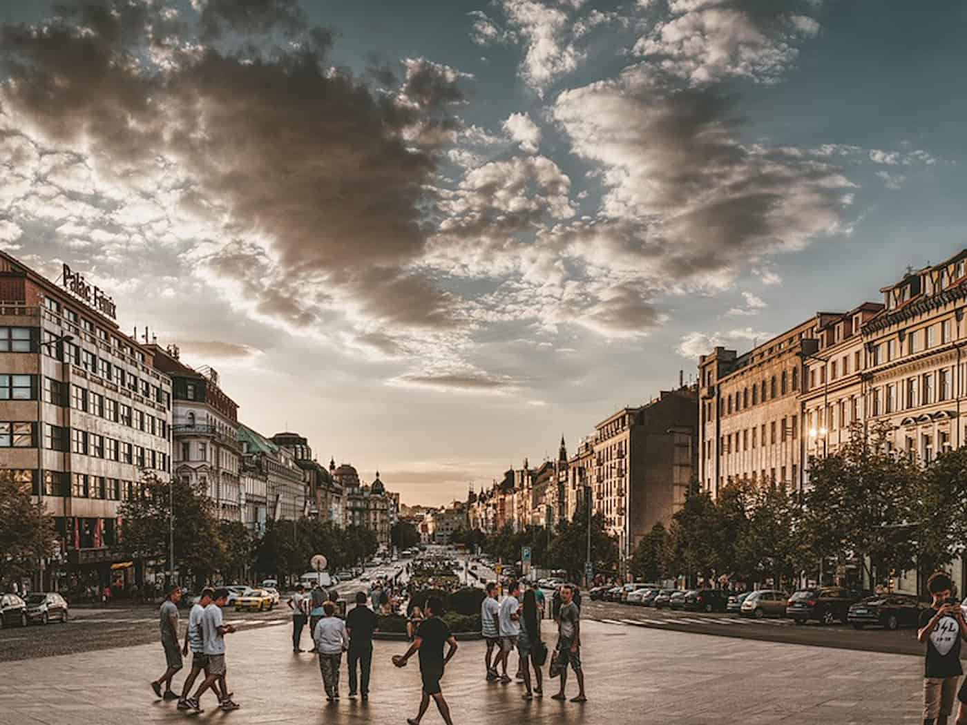 Von Lissabon bis Prag: EU will Wohnungsnot in touristischen Städten bekämpfen