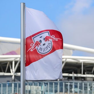 RB Leipzig nach 2:0 in Marburg im Pokal-Achtelfinale