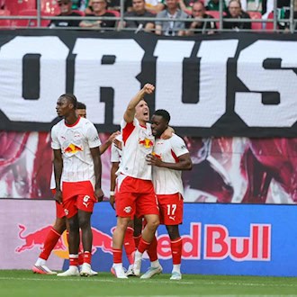 RB Leipzig Spieler Rocco Reitz jubelt