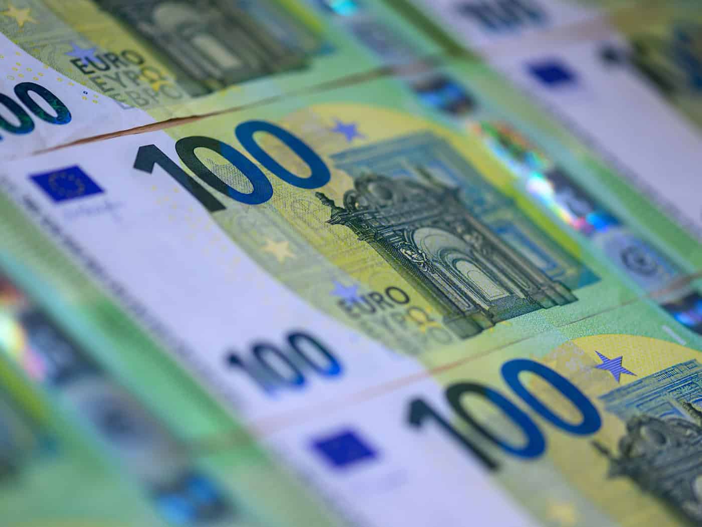 The CDU and SPD Continue Budget Negotiations with the Greens and the Left Party