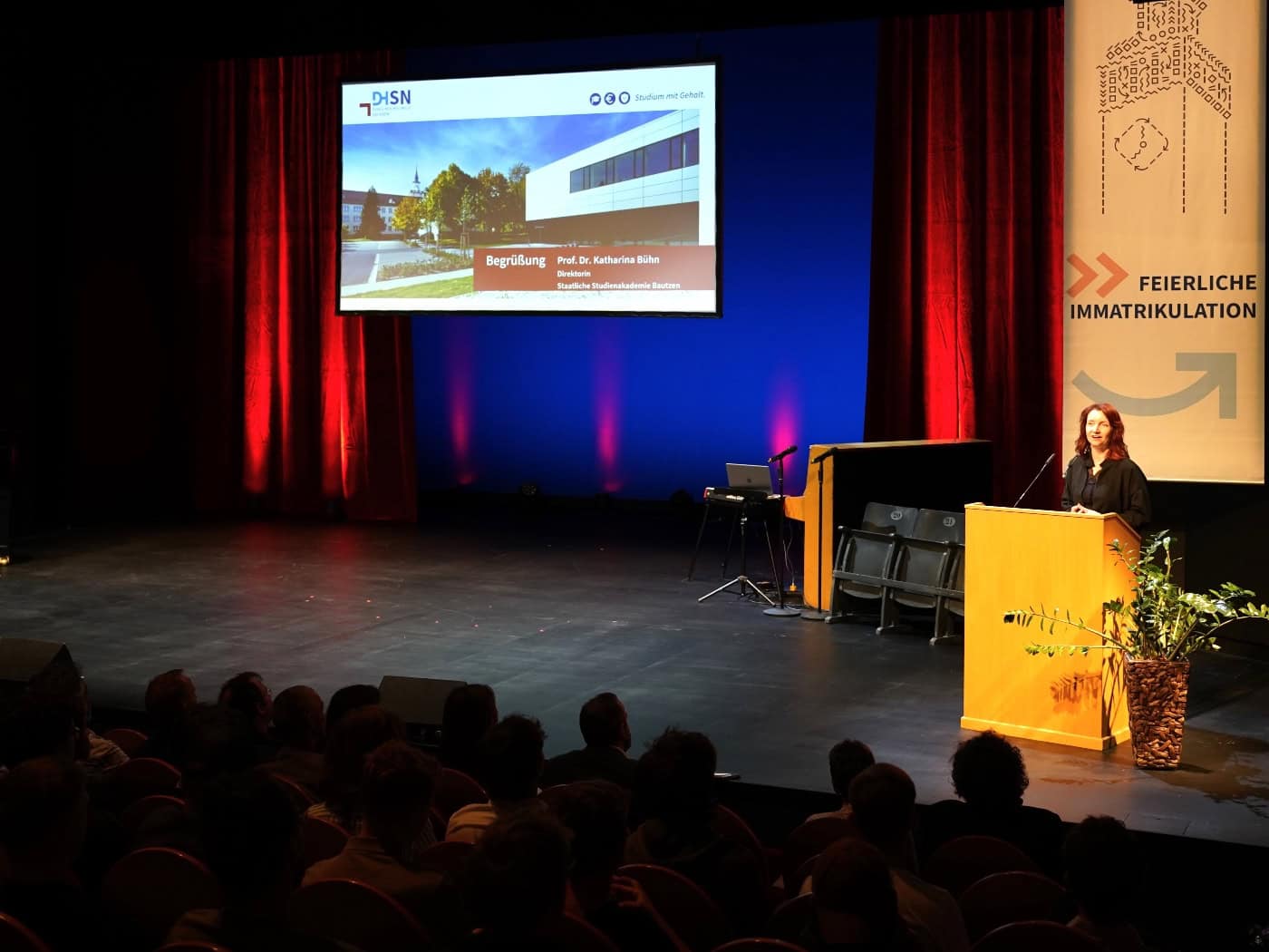 175 neue Studierende starten an der Dualen Hochschule in Bautzen