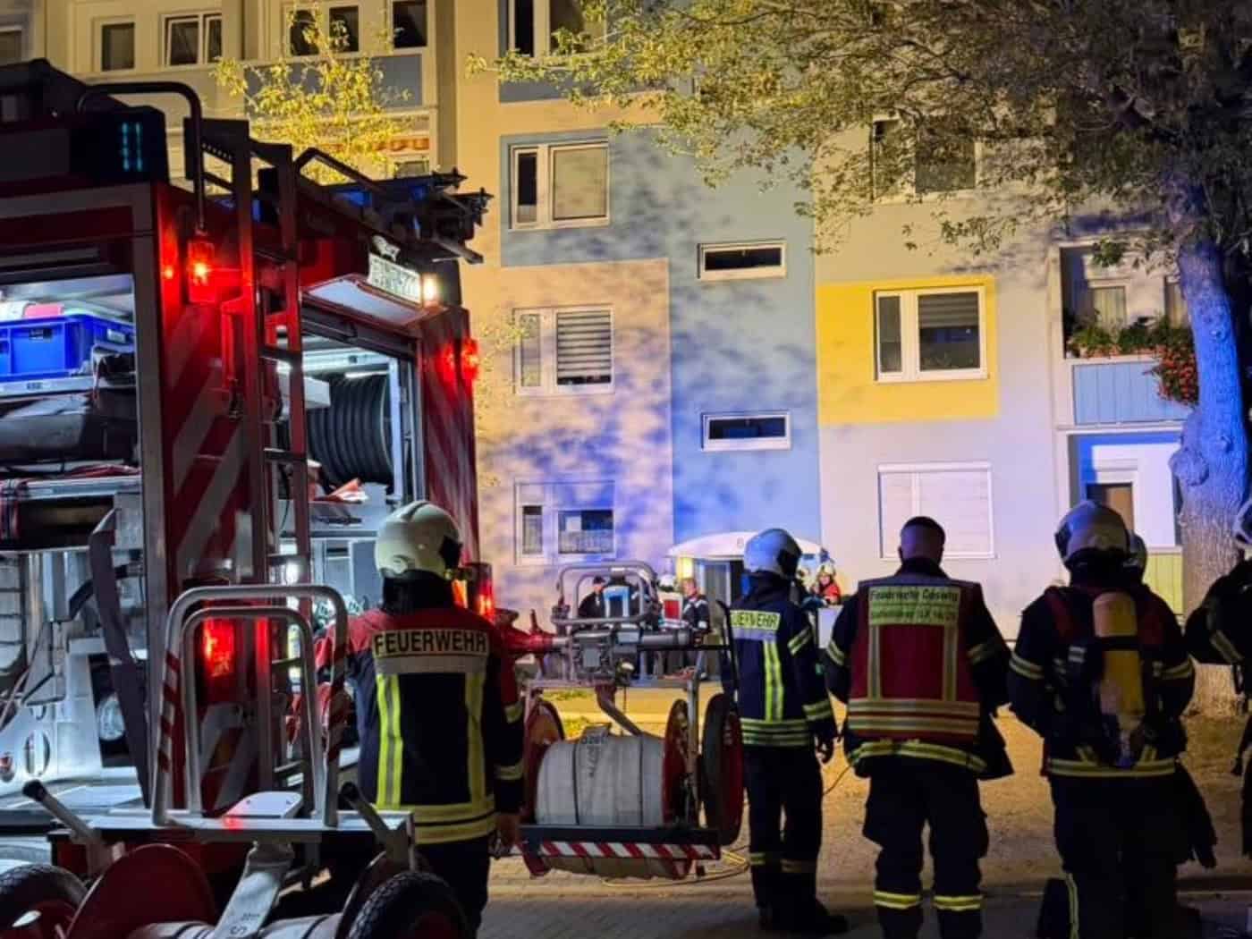 Nach Rauch in Coswiger Keller: Feuerwehr entdeckt verschmorte Styroporverkleidung