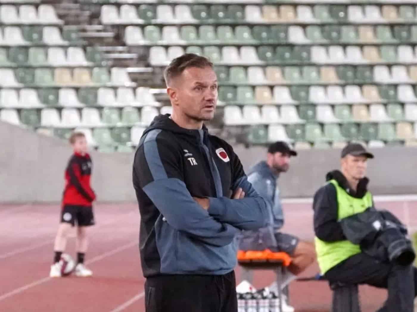Droht André Heinisch das Aus als Trainer der DSC-Kicker? 