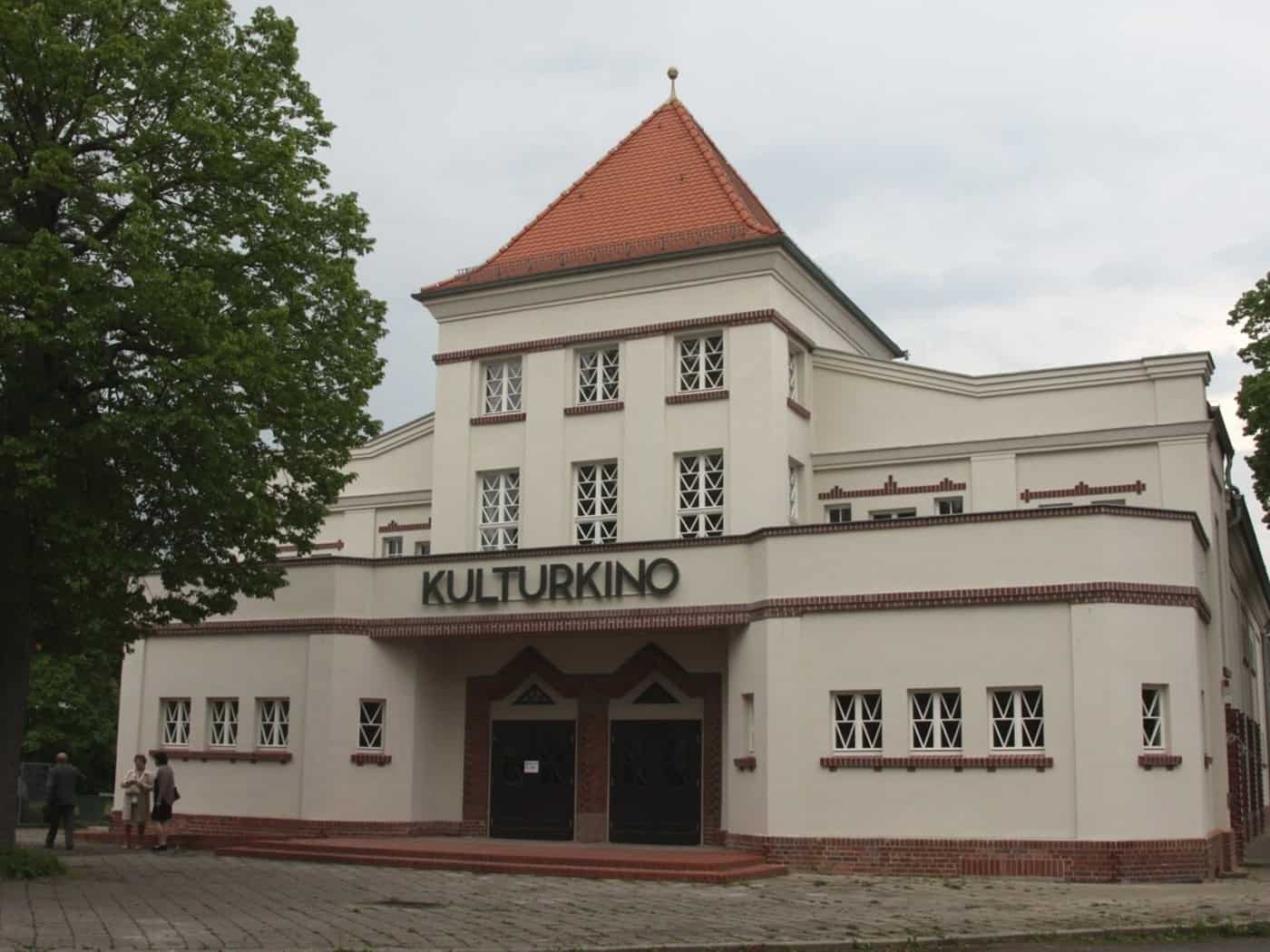 Kulturförderung Sachsen: das sanierte KulturKino Zwenkau als einer von zwei LOKAL-Förderorten