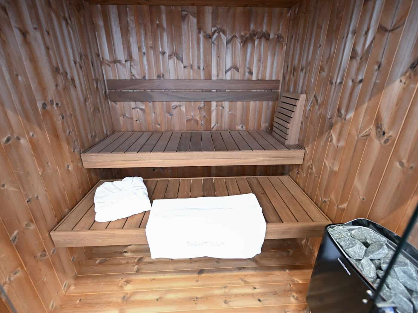Mehrere Verletzte nach Saunabrand in Hotel