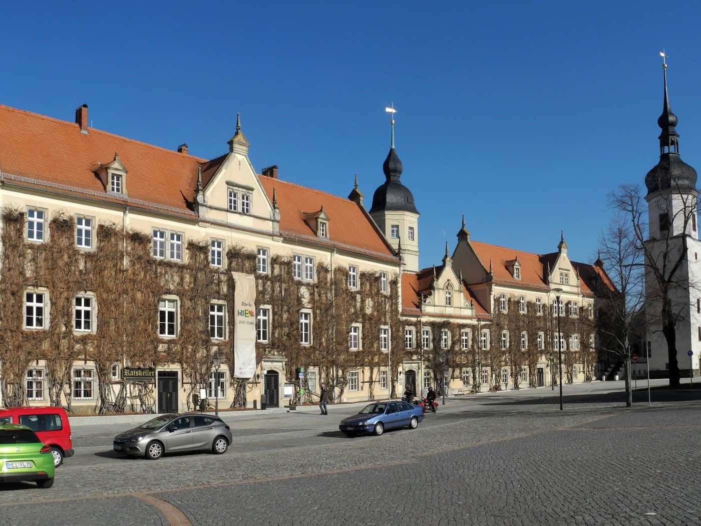 Außenansicht des Rathauses in Riesa