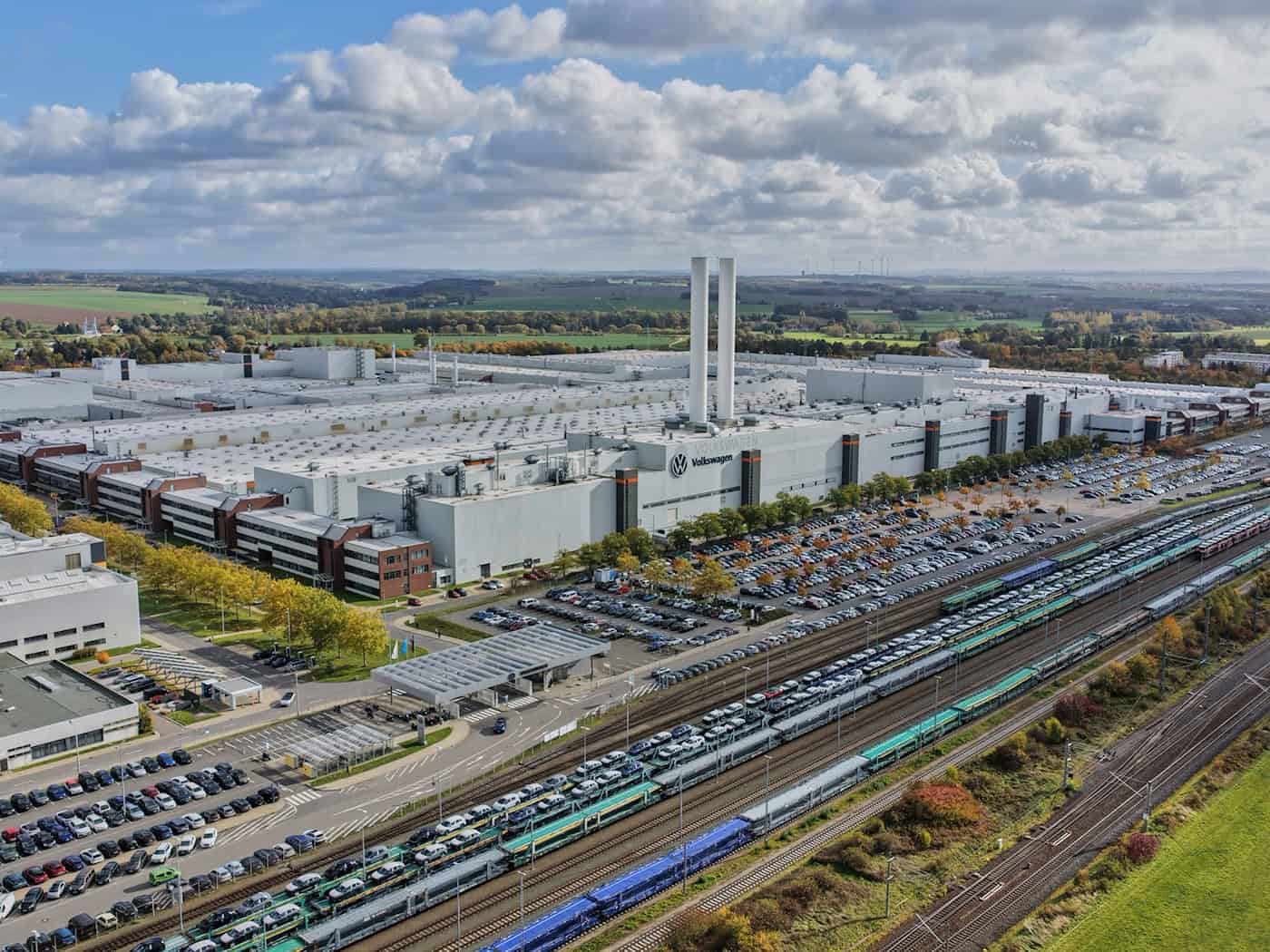 VW Begins Ramp-Up for Car Dismantling in Zwickau