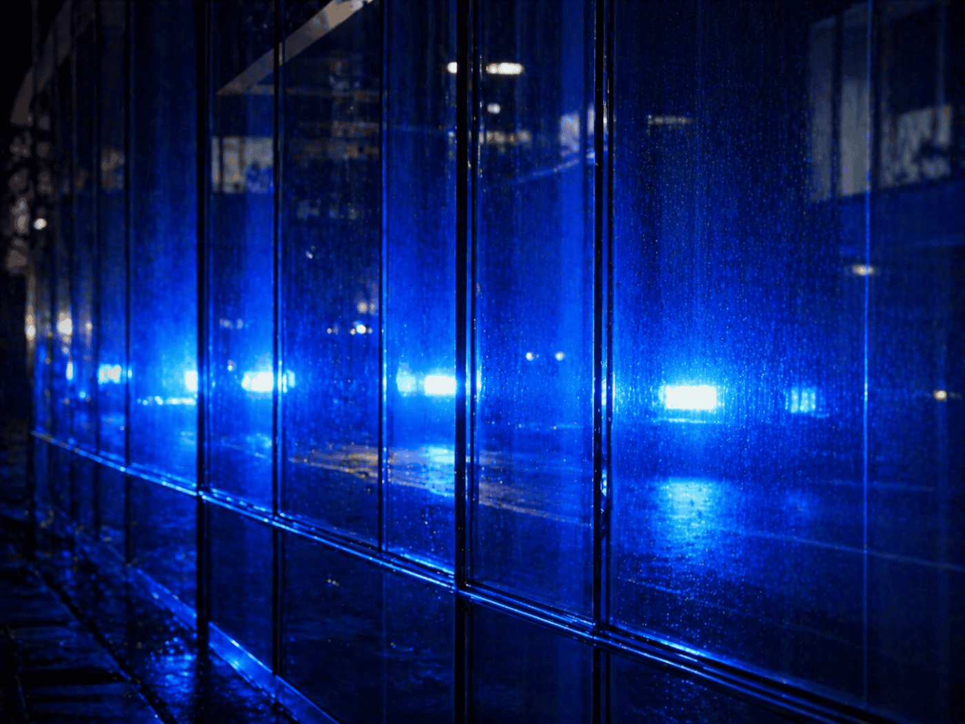 Unfall an Kreuzung in Dresden: Frau leicht verletzt