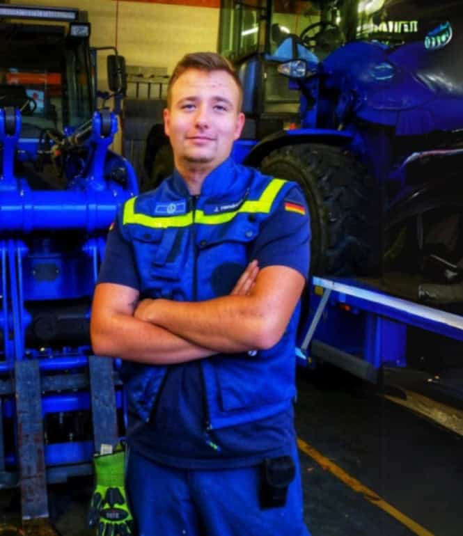 Foto zu Engagement mit Herz: Sachsenlotto-Möglichmacher Jeremy Hendricks überreicht 5.000 Euro an Freiwillige Feuerwehr Freital