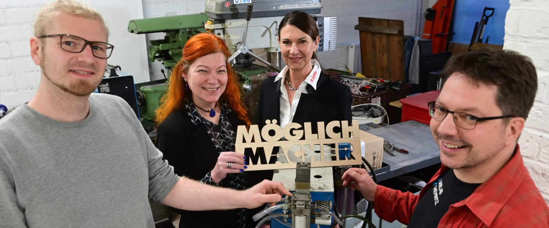Sachsenlotto freut sich, eine neue Möglichmacherin in der Kampagne willkommen zu heißen: Katrin Hoffmann, Geschäftsführerin des Industrievereins Sachsen 1828 e.V. und Vorstandsvorsitzende des Maker e.V.