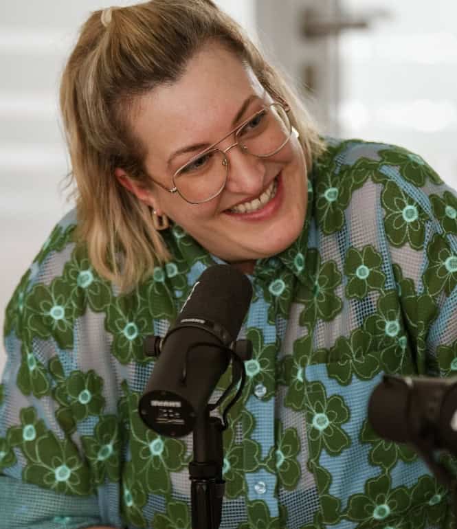 Foto zu Rubbellose mit Nadine Wundratsch und Magdalena Bartmann