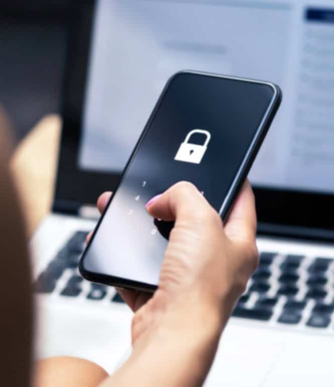 Foto zu Warnung vor betrügerischen Anrufen: Vorsicht bei Angaben am Telefon