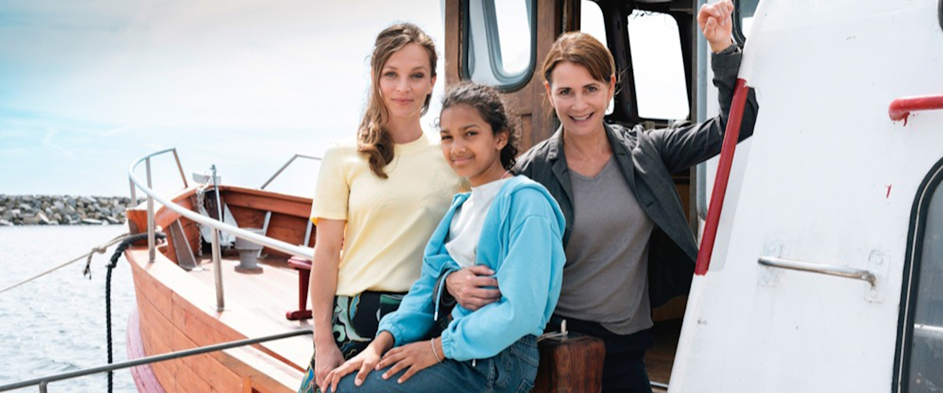 Ani, Nele und Steffi auf dem Boot in ‚Per Anhalter zur Ostsee.