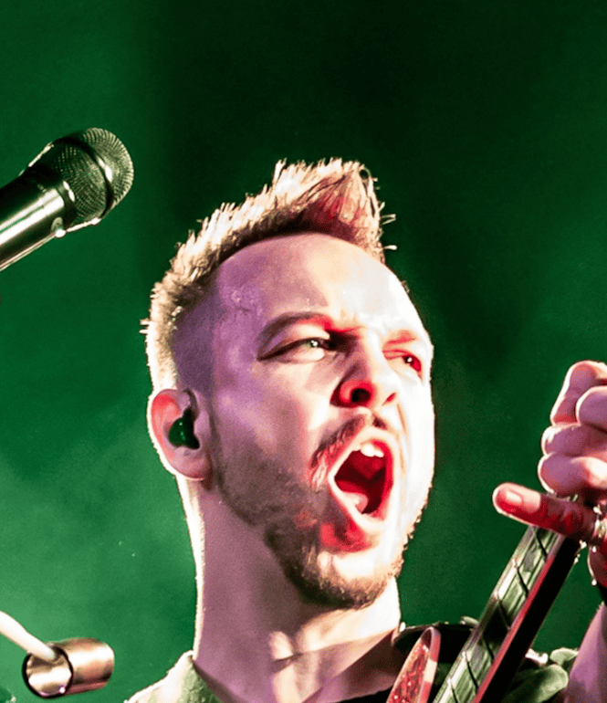 Organisierte das Rockfestival mit und spielt auch selbst mit seiner Band: Musiker Mazze Wiesner tritt bei der von Sachsenlotto unterstützten Halloween-Rocknacht auf 