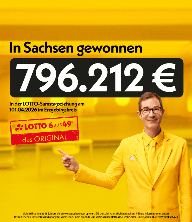 Lottogewinn Sachsen: 796212 Euro bei LOTTO 6aus49, Testimonial Ernst Glück zeigt auf Gewinnbetrag