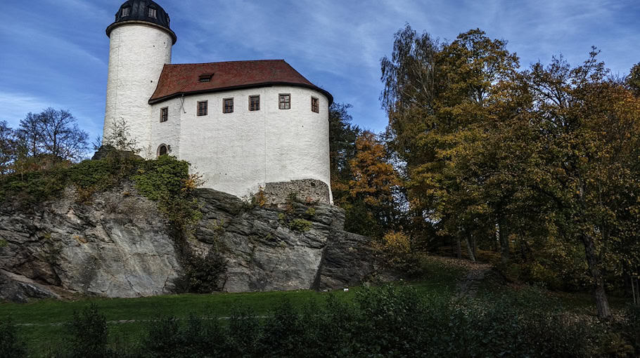 Kriminalpolizei sucht Zeugen zu Raubdelikt