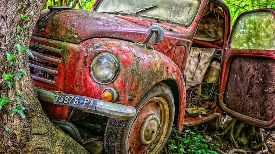 Unfall mit vier Fahrzeugen – drei Menschen auf A 4 verletzt