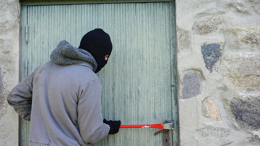 Einbruch in Baucontainer