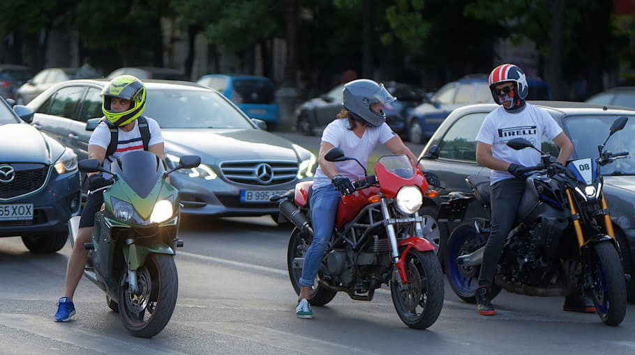 Alkoholisierter Motorradfahrer geriet in Gleisbett der Schmalspurbahn