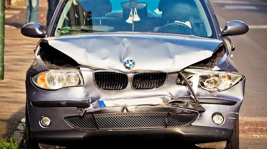 Unfall auf der Brücke