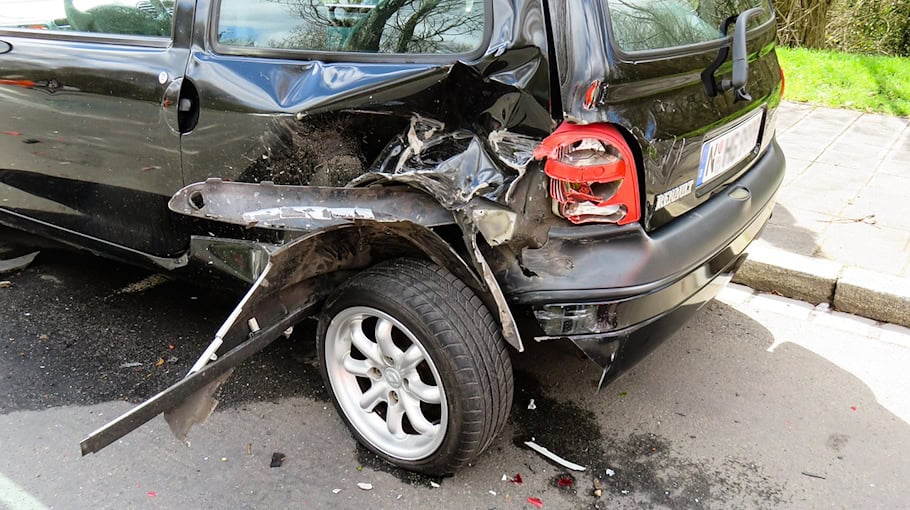 Verkehrsunfall auf der Heinrich-Schütz-Straße mit verletztem Fahrradfahrer