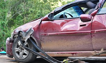 Unfall mit Sachschaden auf Parkplatz