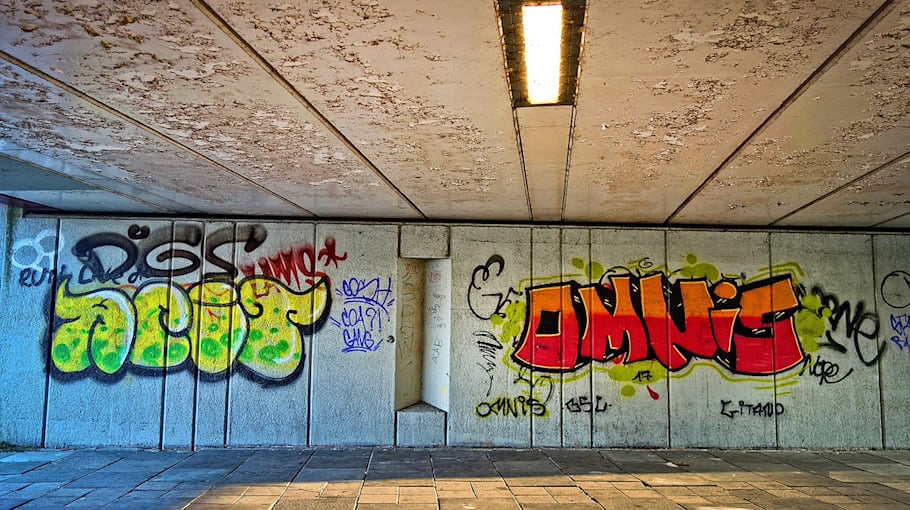 Vandalismus an Fahrkartenautomat in der Ludwig-Kühn-Straße