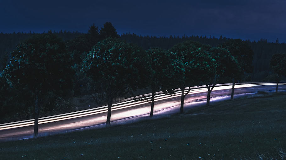 Verkehrsunfall auf der Autobahn 4 zwischen BMW und VW