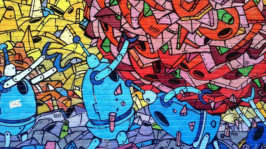 Graffiti an Güllebehälter in Kreischaer Straße