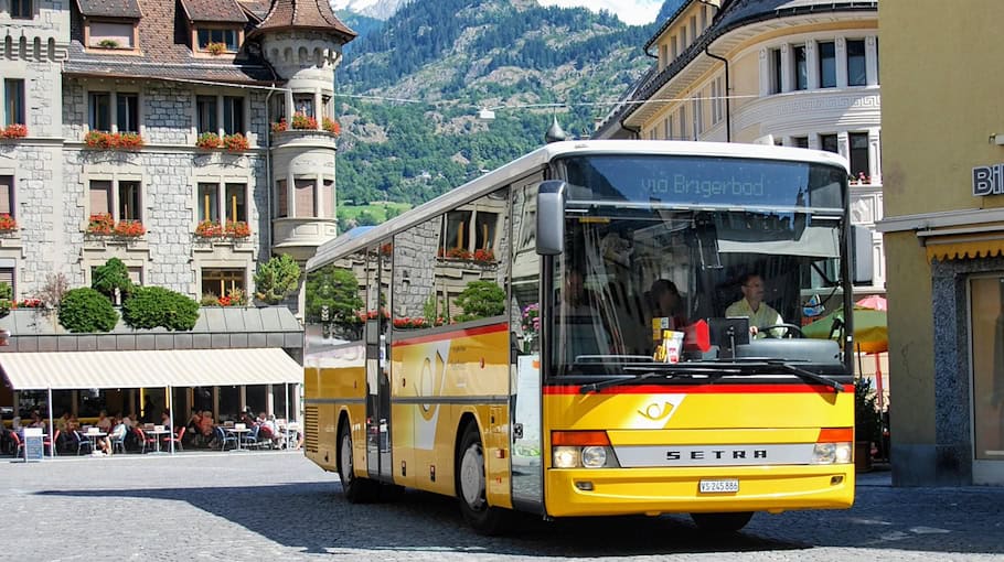 Unfall auf der Fiedlerstraße im Linienbus