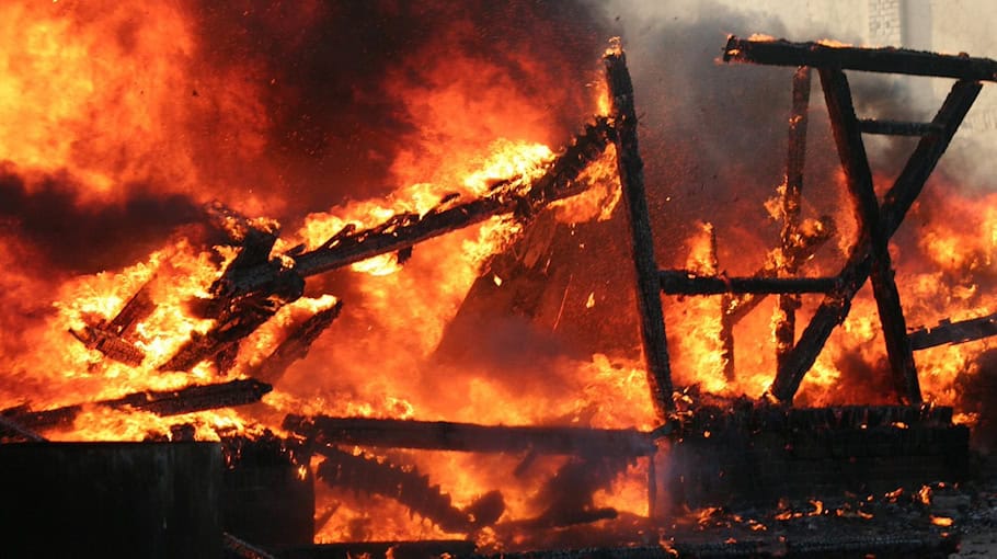 Brand in ehemaliger Gaststätte in Löbau